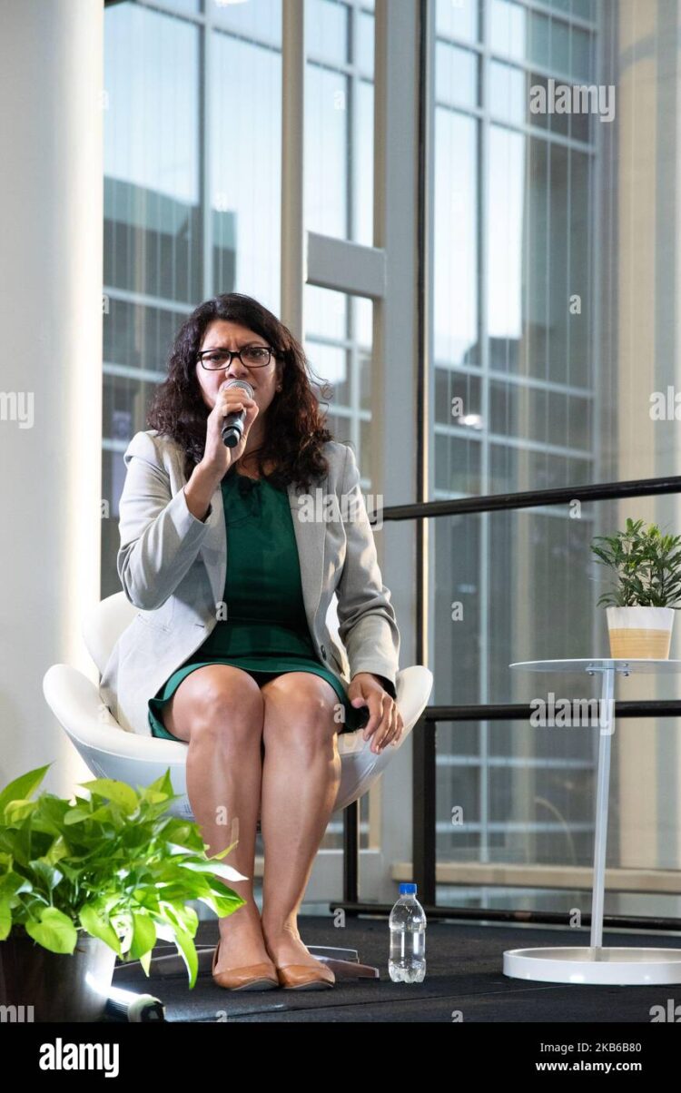 rashida tlaib feet 3