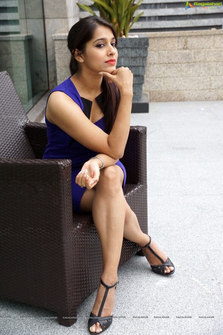 rashmi gautam feet