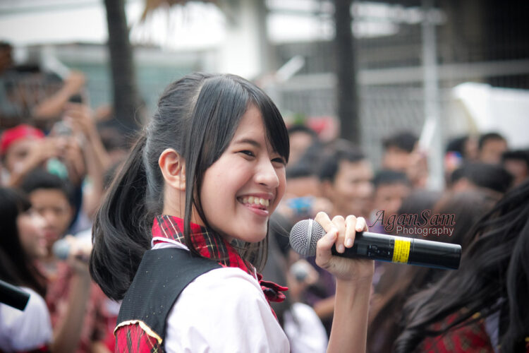 ratu vienny fitrilya feet 4