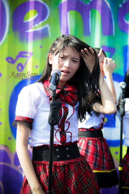 ratu vienny fitrilya feet 5