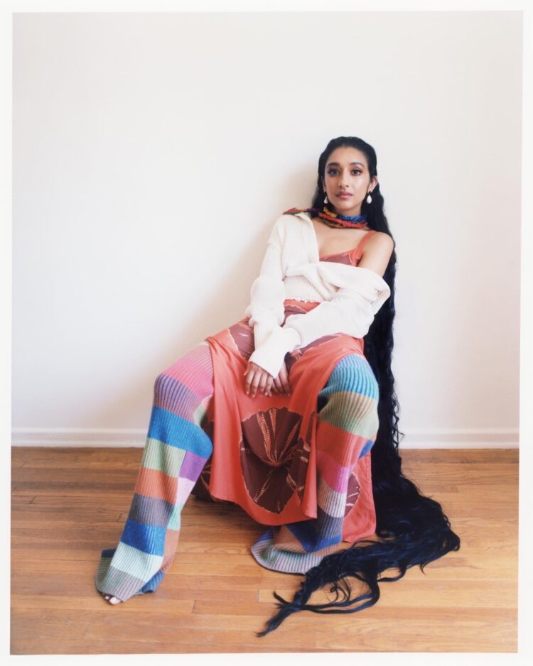 raveena aurora feet 2