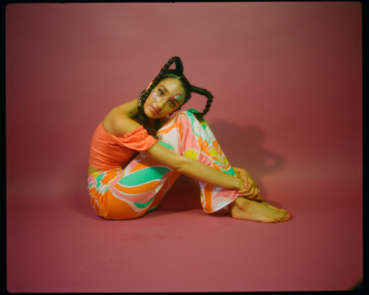 raveena aurora feet 5 scaled