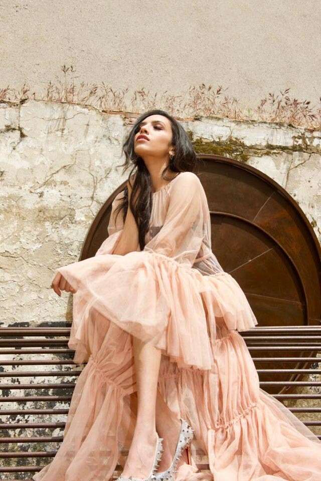 raveena mehta feet 5