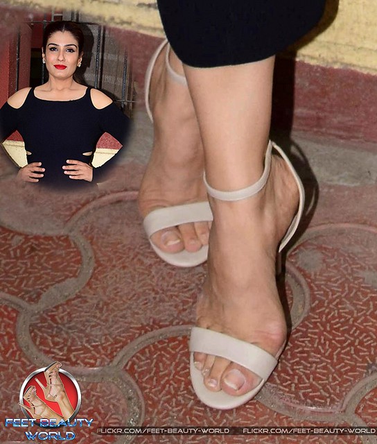 raveena tandon feet 1