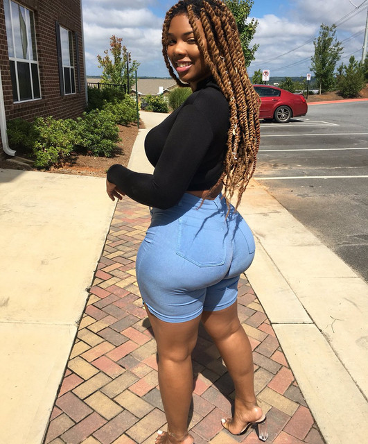raven loso feet 2