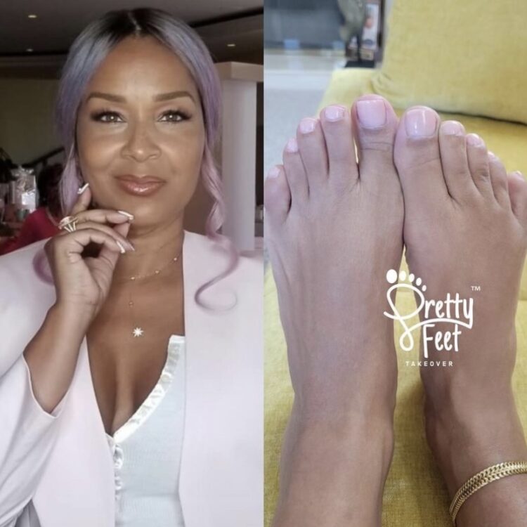 raye feet 4