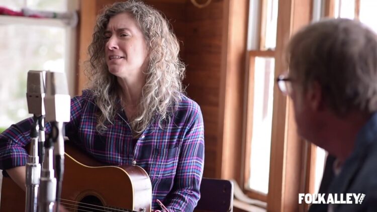 rayna gellert feet 3