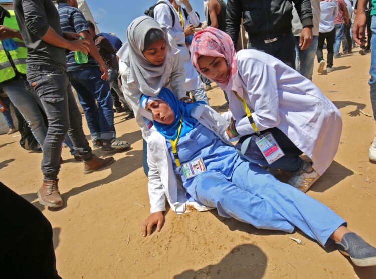 razan al najjar feet 3