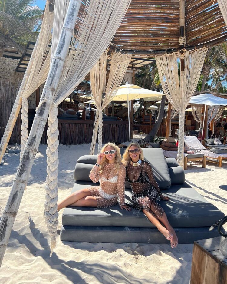 reagan charleston feet 3