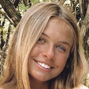 reagan krawczyk feet 1