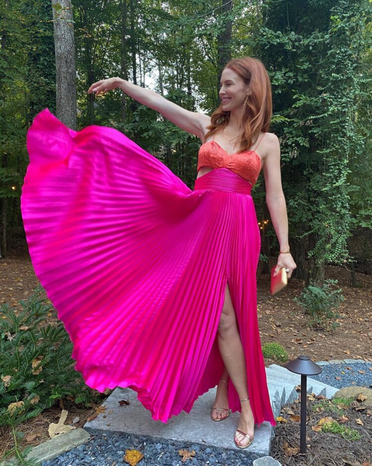 reaghan james feet 4