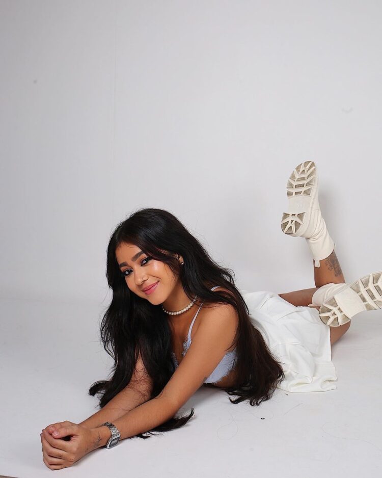 rebeca barreto feet 2