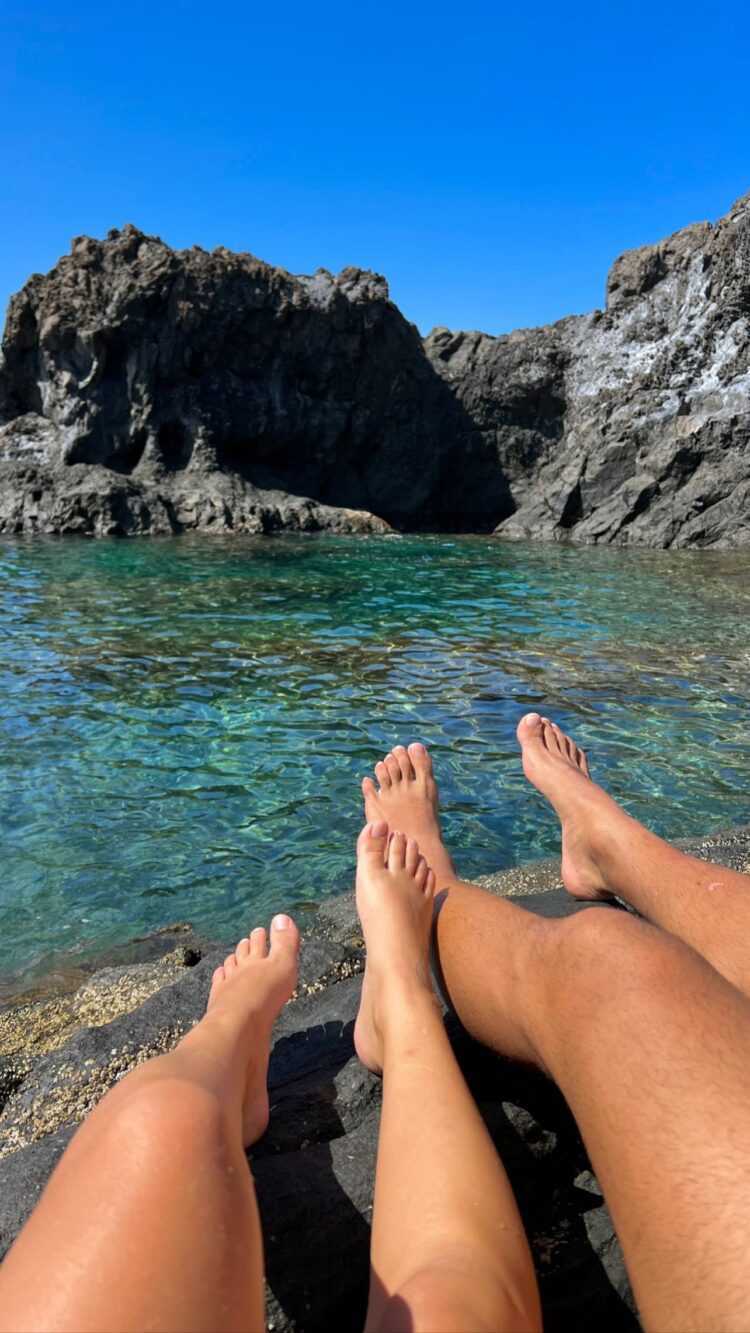 rebeca stones feet 1