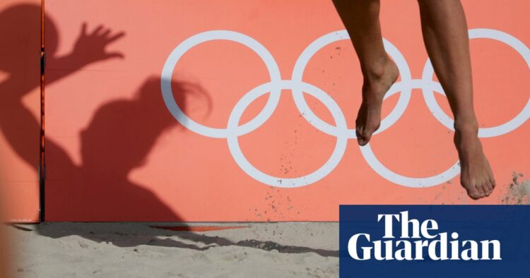 rebeca thomaz feet 6