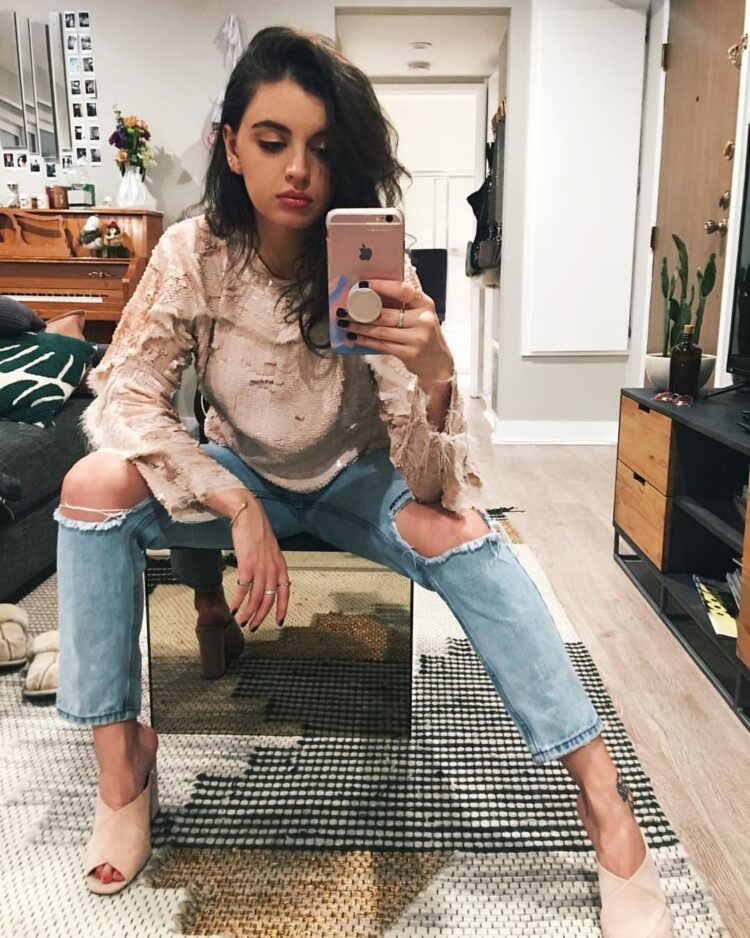 rebecca black feet 2