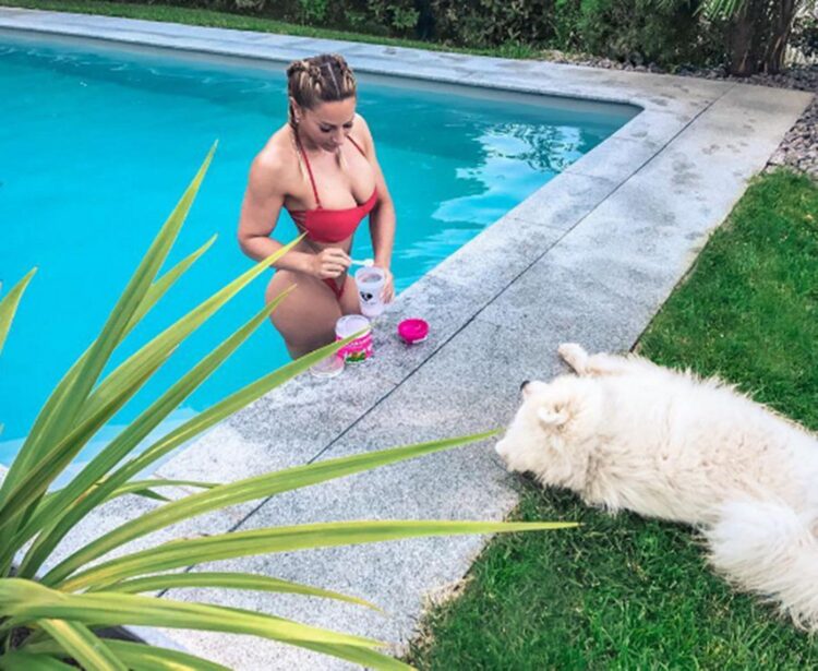 rebecca burger feet 5