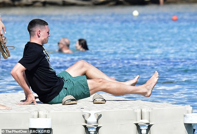 rebecca cooke feet 2