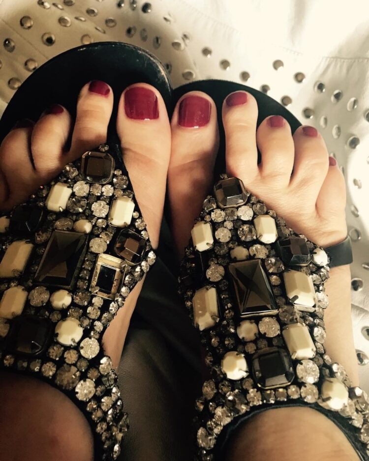 rebecca de alba feet