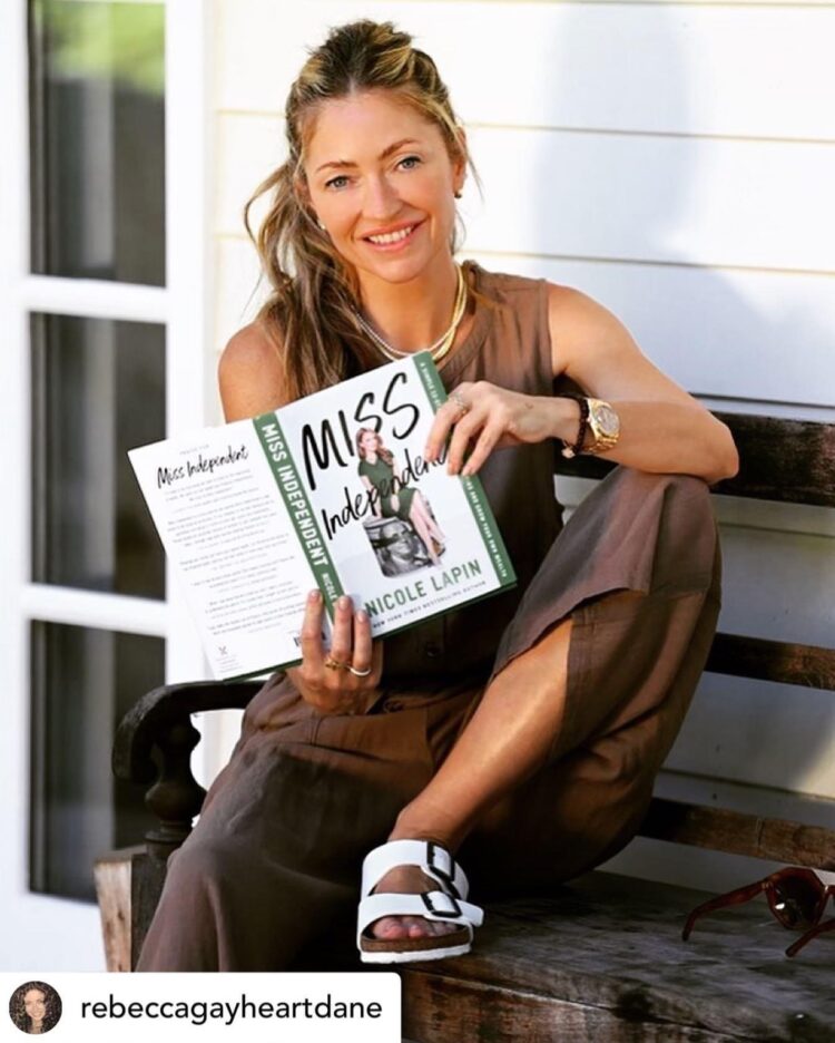 rebecca gayheart feet
