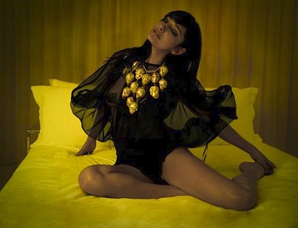 rebecca hazlewood feet 4