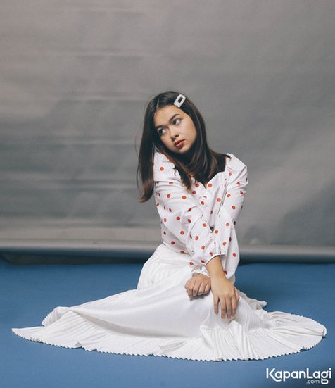 rebecca klopper feet 3