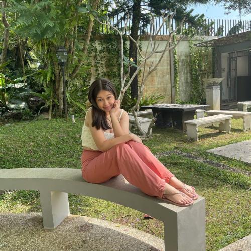 rebecca klopper feet 4