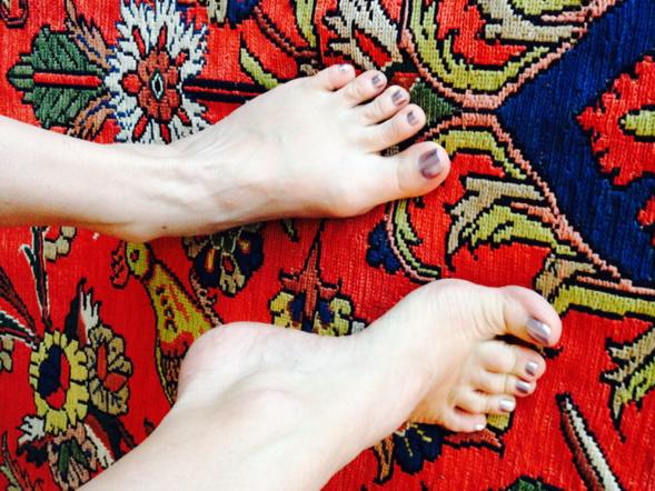 rebecca mader feet