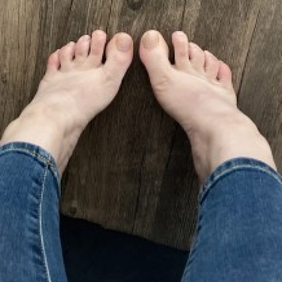 rebecca mcfarland feet 3