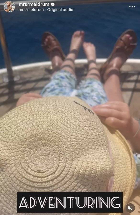 rebecca meldrum feet 1