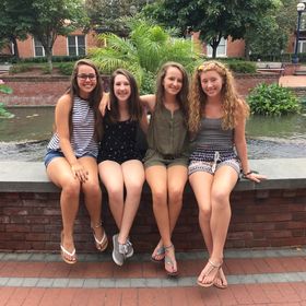 rebecca robertson feet 3