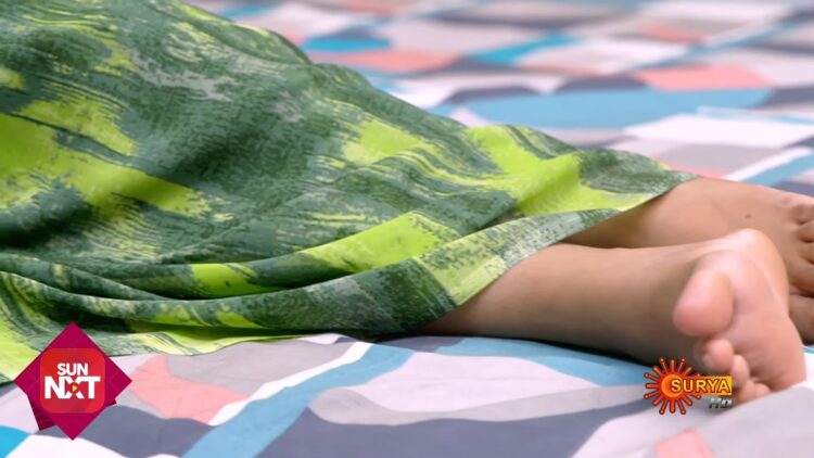 rebecca santhosh feet 4