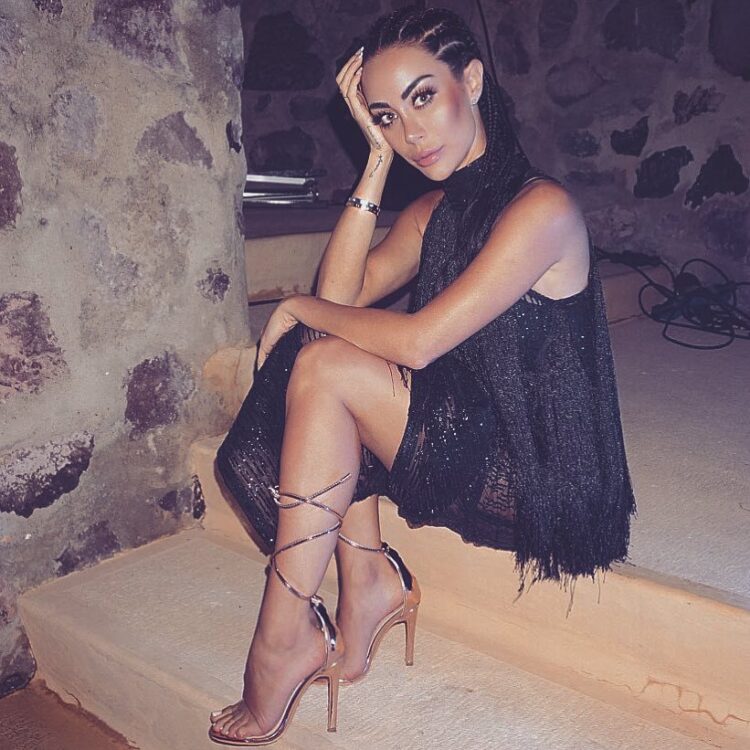 rebecca simonsson feet 3