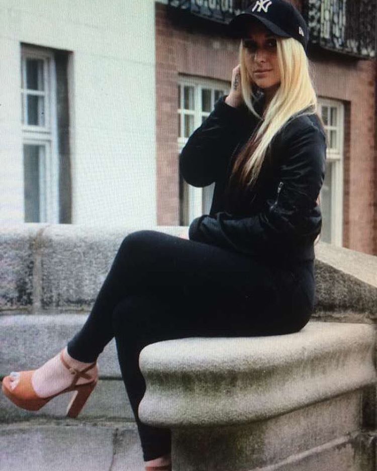 rebecka karlsson feet 3