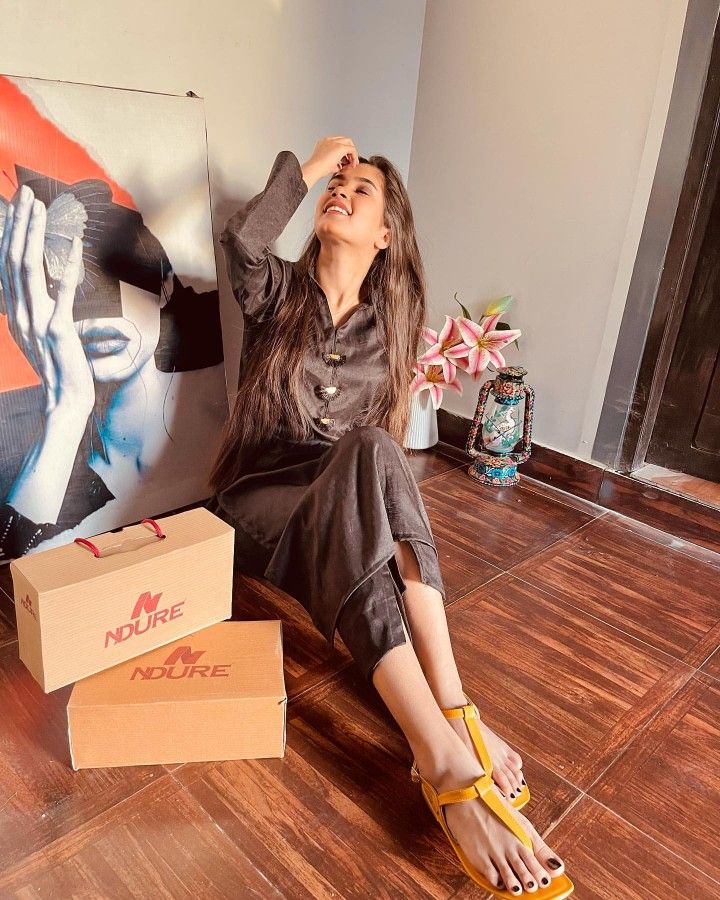 reeja jeelani feet 1