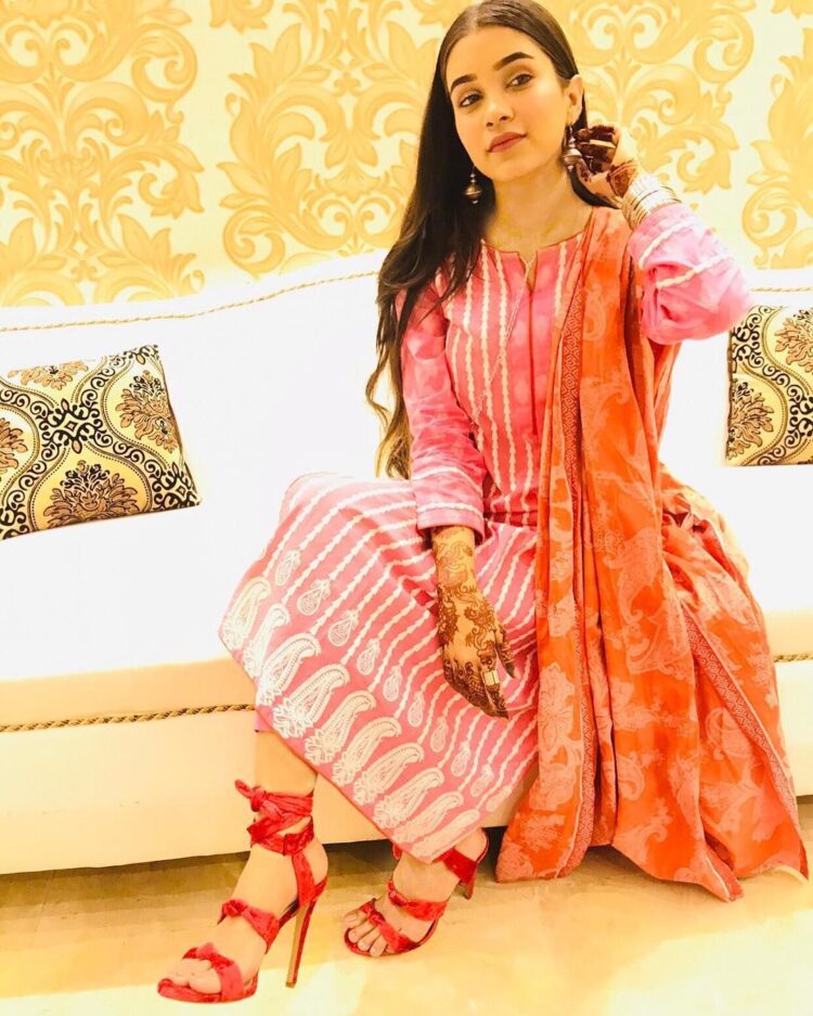 reeja jeelani feet 4