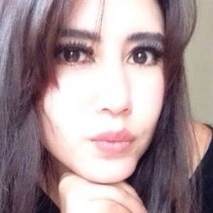 reenee tandjung feet 6