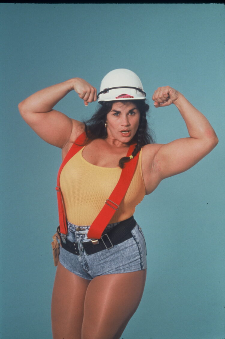 reggie bennett feet 6