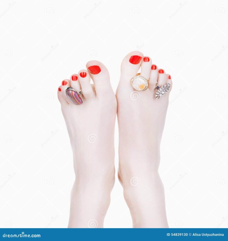 regina ustyuzhanina feet 5