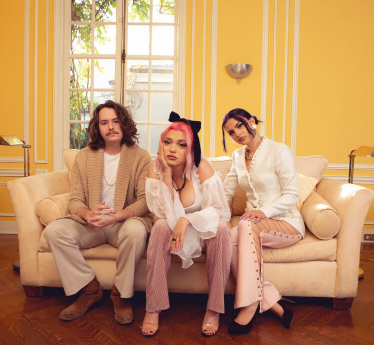 rena lovelis feet 6 scaled