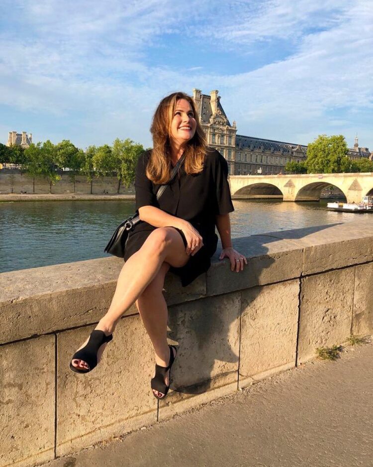 renata ceribelli feet