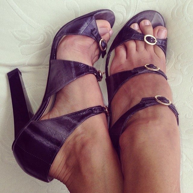 renata gonzalez feet 2