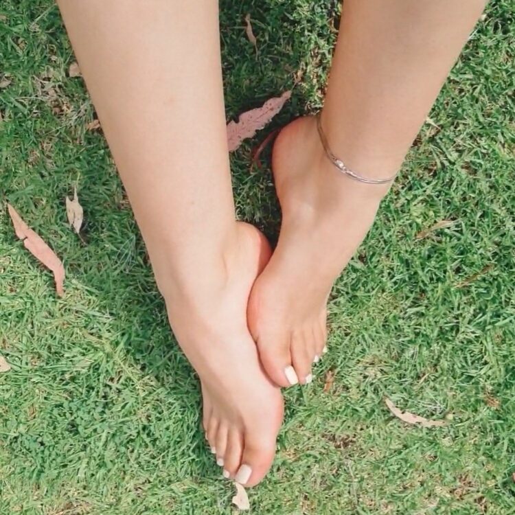 renata gonzalez feet 6