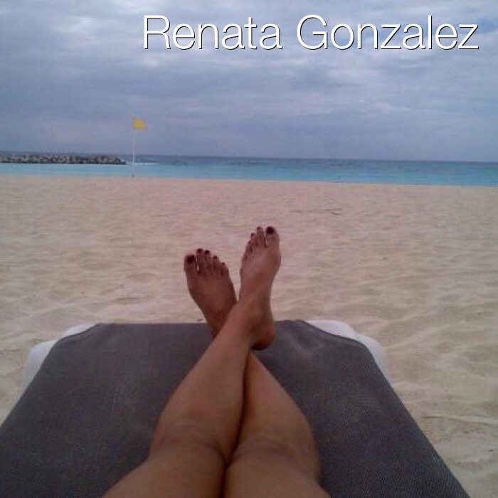 renata gonzalez feet