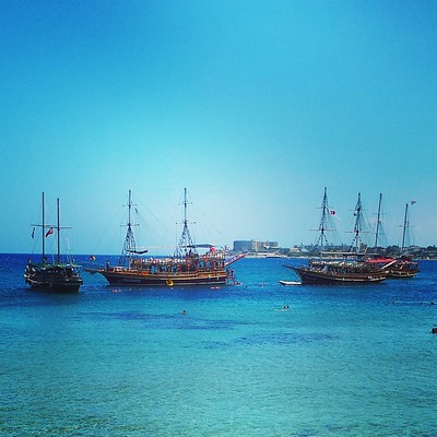 renate karlsen feet 6