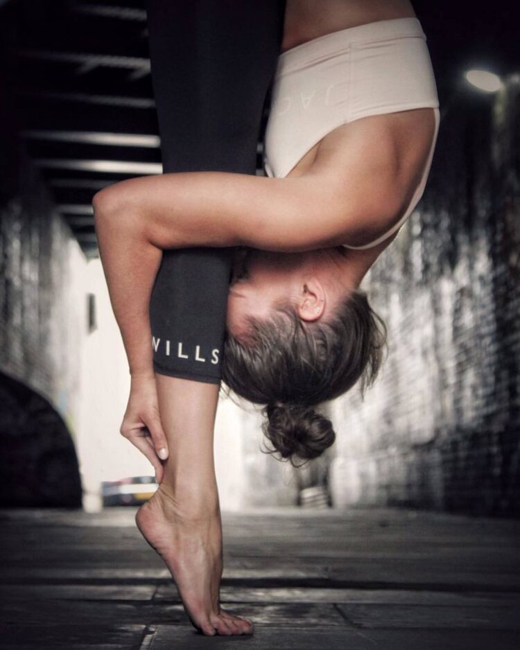 renee stewart feet 2