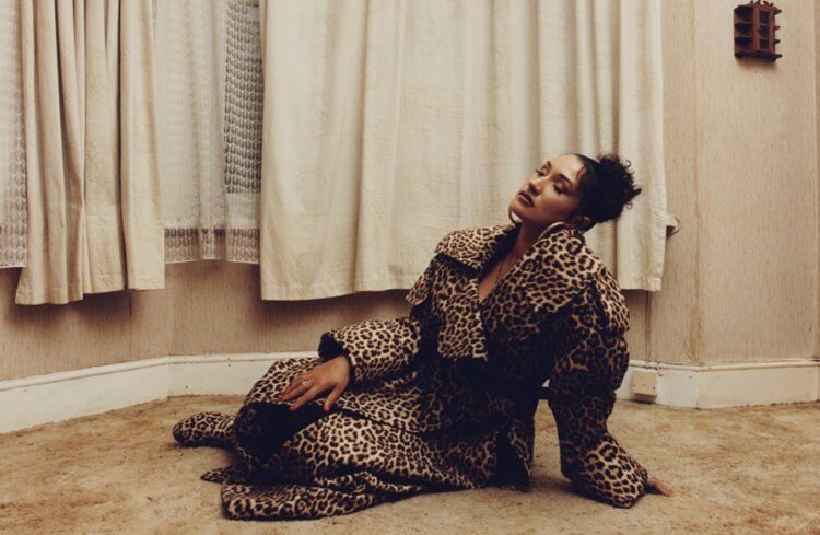 renell medrano feet 5