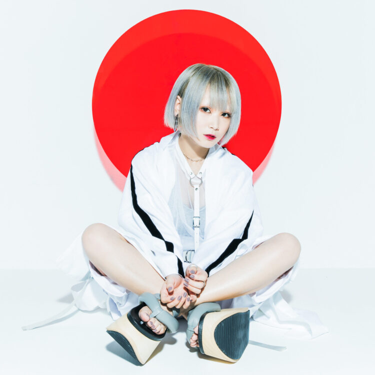 reol feet 2 scaled