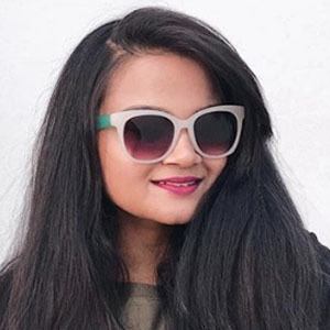 reshma yunus badi feet 4