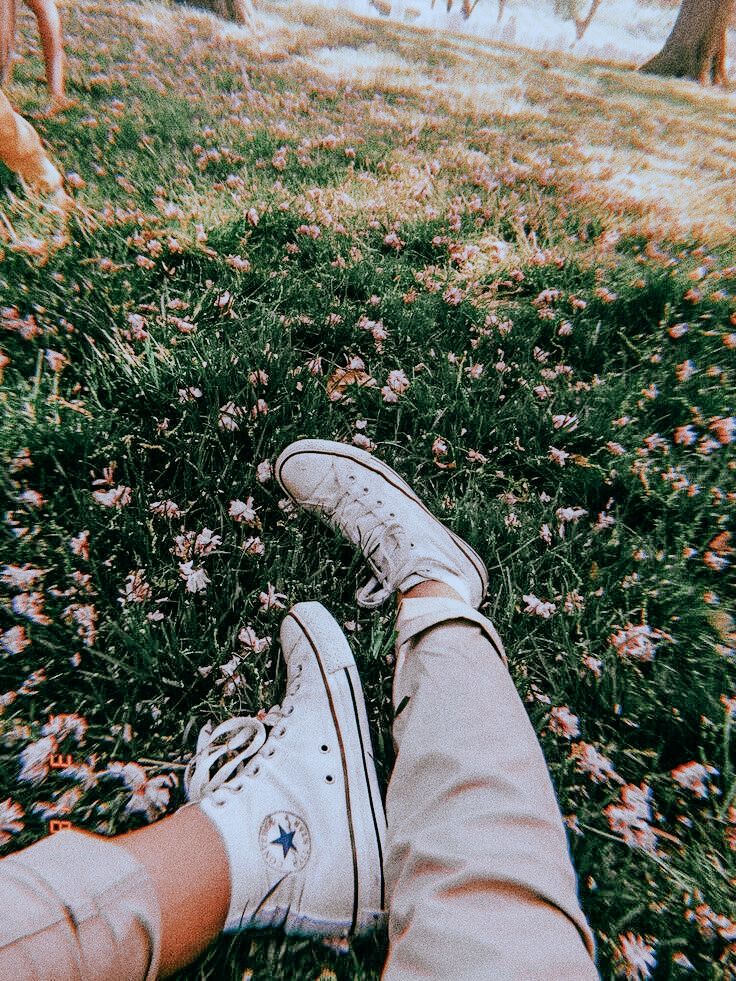 retroconverse feet 2