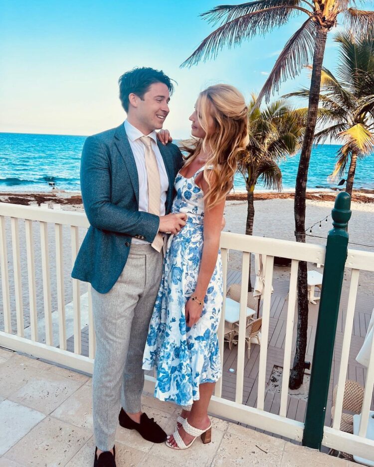 revell carpenter feet 5